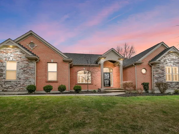 1597 Hawk Ridge Dr, Maineville, OH 45039