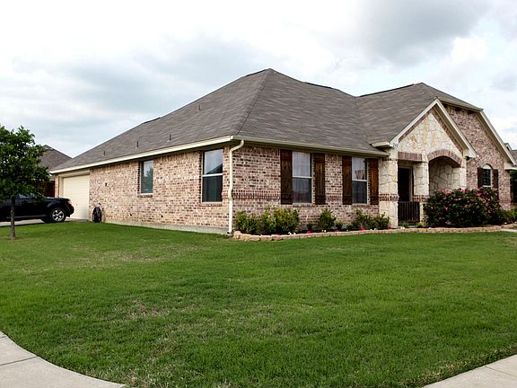 3rd image of 248 Glenview Dr