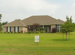 2742 W Northbrook, Coffeyville, KS 67337