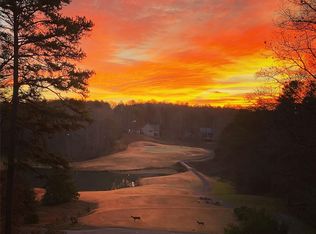 172 Summer Morning Ct, Lake Lure, NC 28746