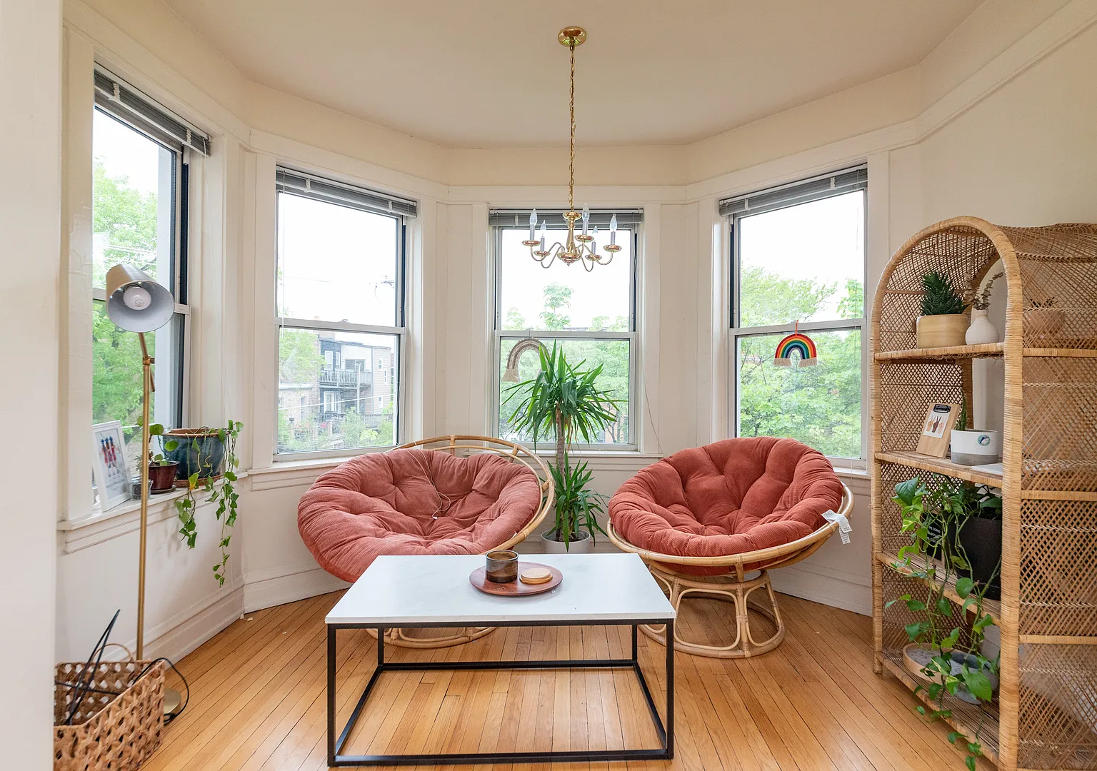 2 bed, 1.0 bath, $2,800 — Photo 4