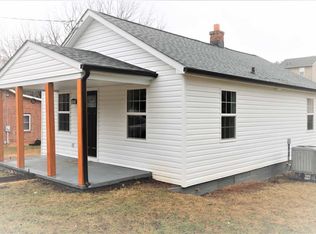 605 Grubert Ave, Staunton, VA 24401