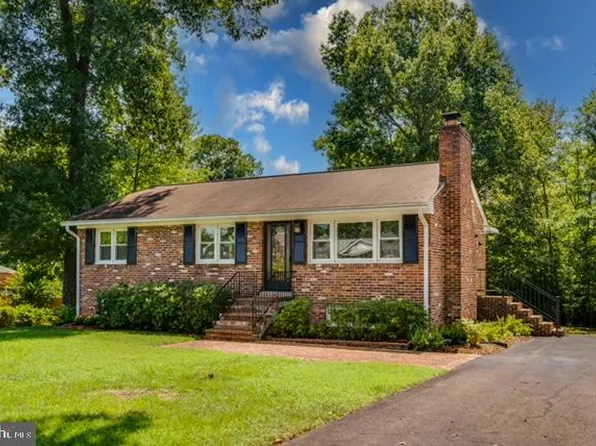 8417 Leland Rd, Manassas, VA 20111
