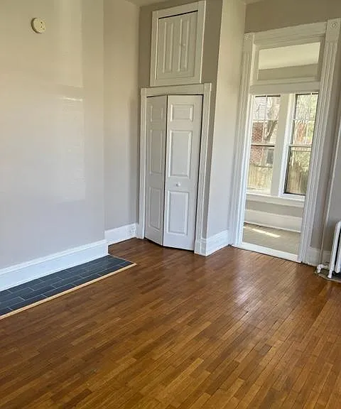 604 Mountain Ave SW #1 — Photo 3