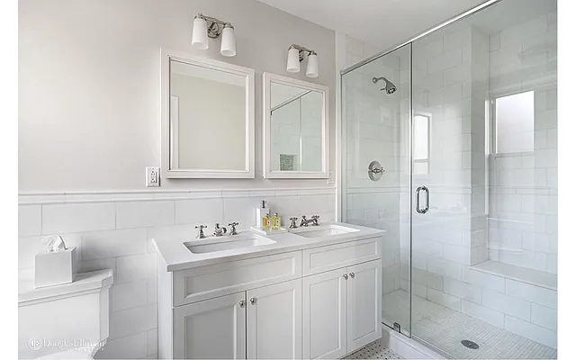 Rented by Douglas Elliman | media 16