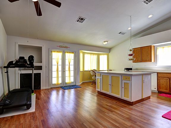 3rd image of 6312 W La Madre Way