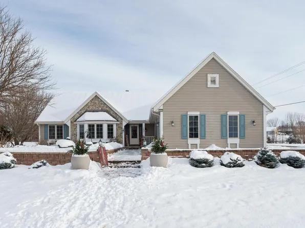 1401 Country Club LANE, Watertown, WI 53098