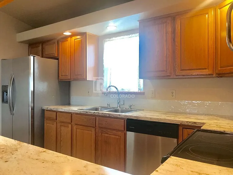 635 Alpine Ave — Photo 5