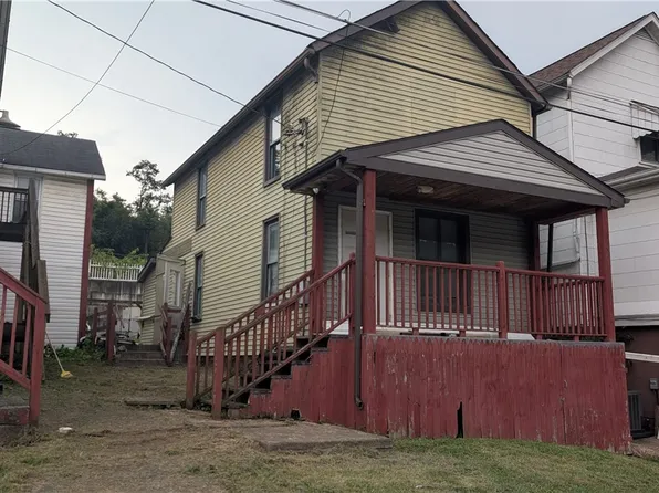 203 Newtown Ave, Millsboro, PA 15348