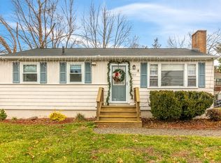 984 East St, Tewksbury, MA 01876
