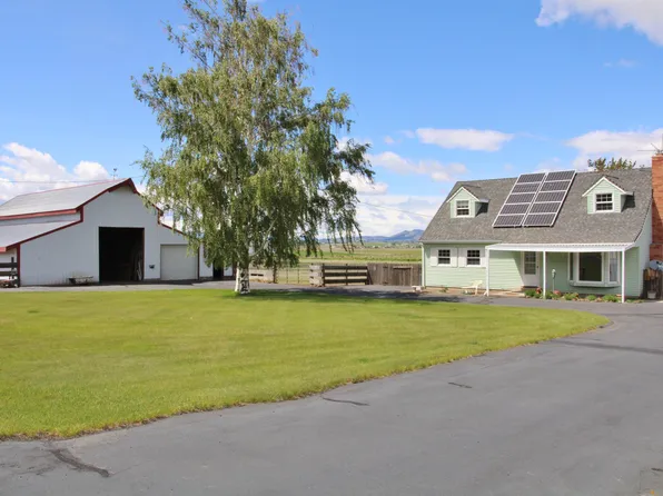 9321 Hill Rd, Klamath Falls, OR 97603