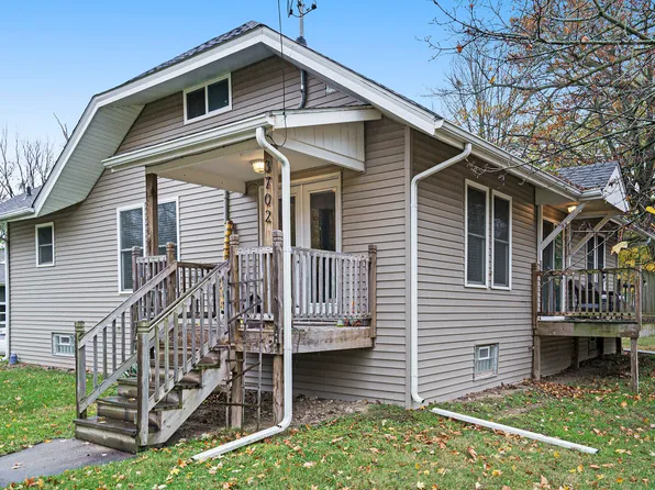 3702 Adams St, Kalamazoo, MI 49008