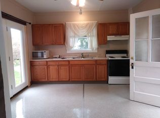 12 Paddy Hill Rd, South Kingstown, RI 02879