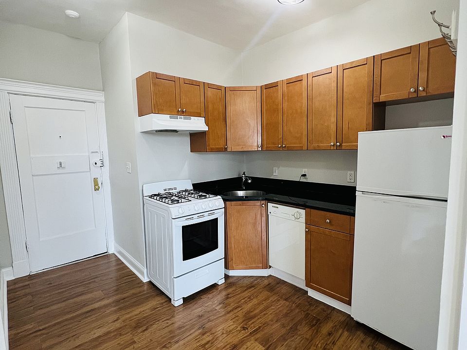 1st image of 38 Hemenway St APT 43