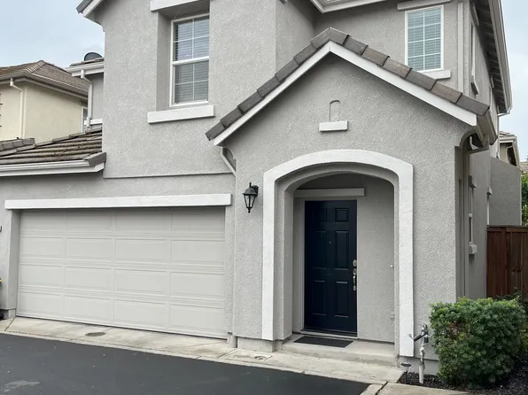 8749 Cortina Cir, Roseville, CA 95678