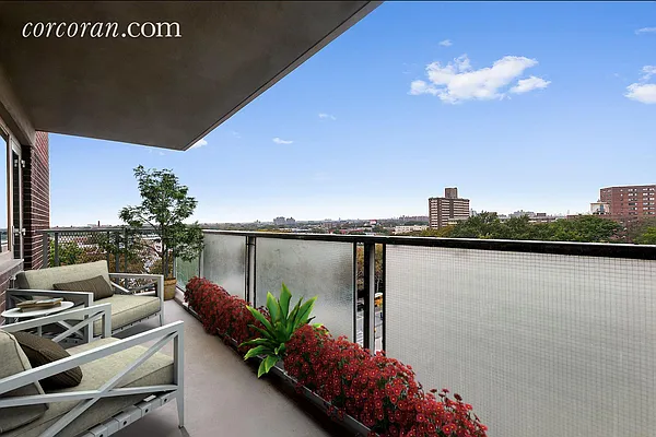 Sold by Corcoran | media 6