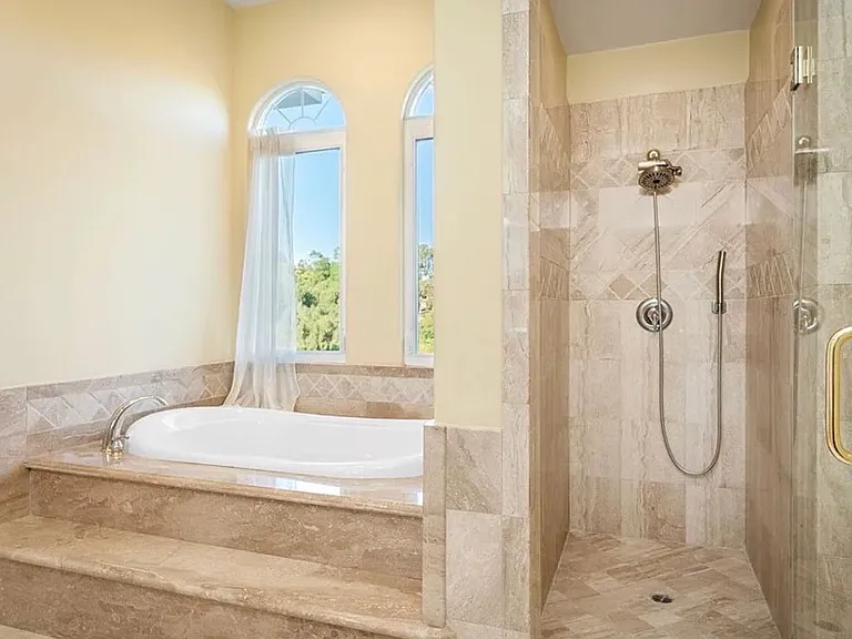 30702 Hilltop Way — Photo 23