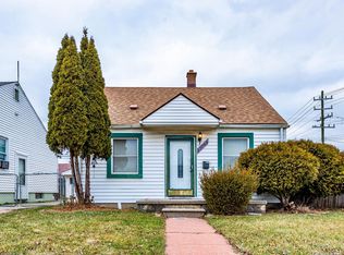 17763 Lowell St, Roseville, MI 48066