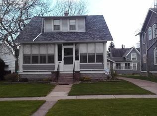 206 E 5th St, Pt Clinton, OH 43452