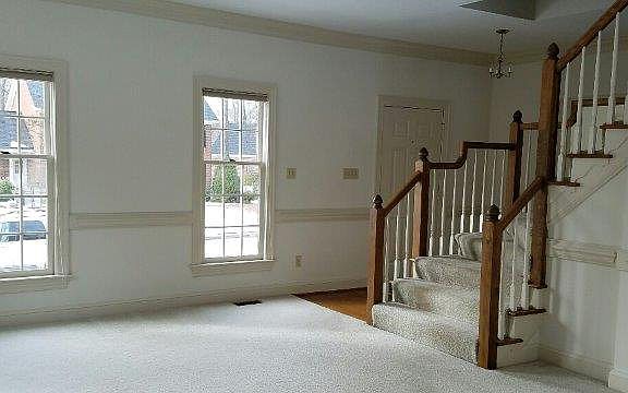 3rd image of 4013 Brassfield Dr