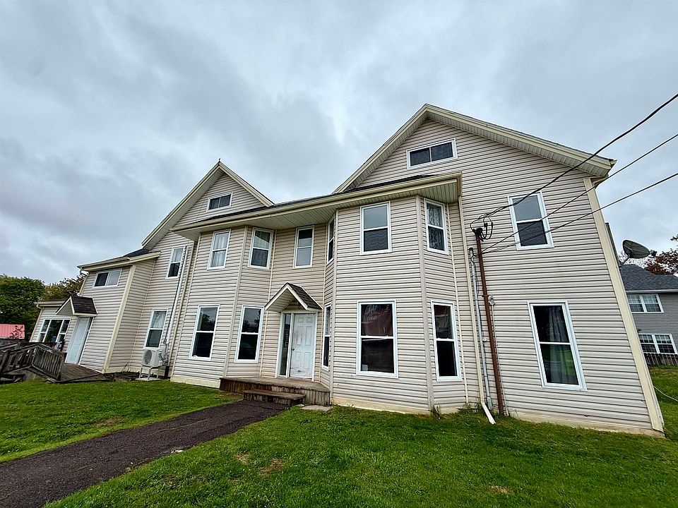 1st image of 6 Pond St