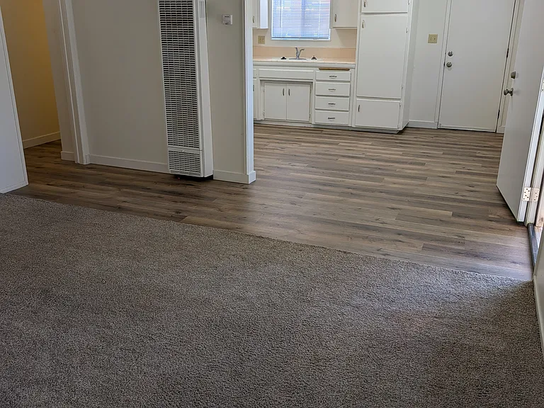 111 W Locust Ave #111 — Photo 3