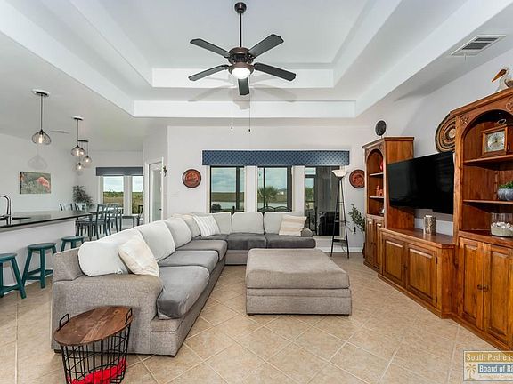 3rd image of 80 Torrey Pines Dr