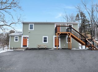 322 Learn Rd, Tannersville, PA 18372