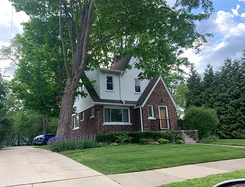 1017 Oakridge Ave #UPPER Photo 1