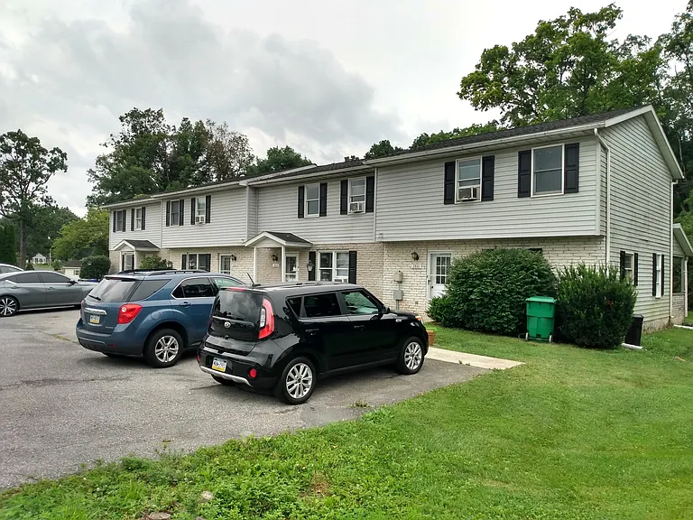 2860 Fillmore Dr — Photo 18