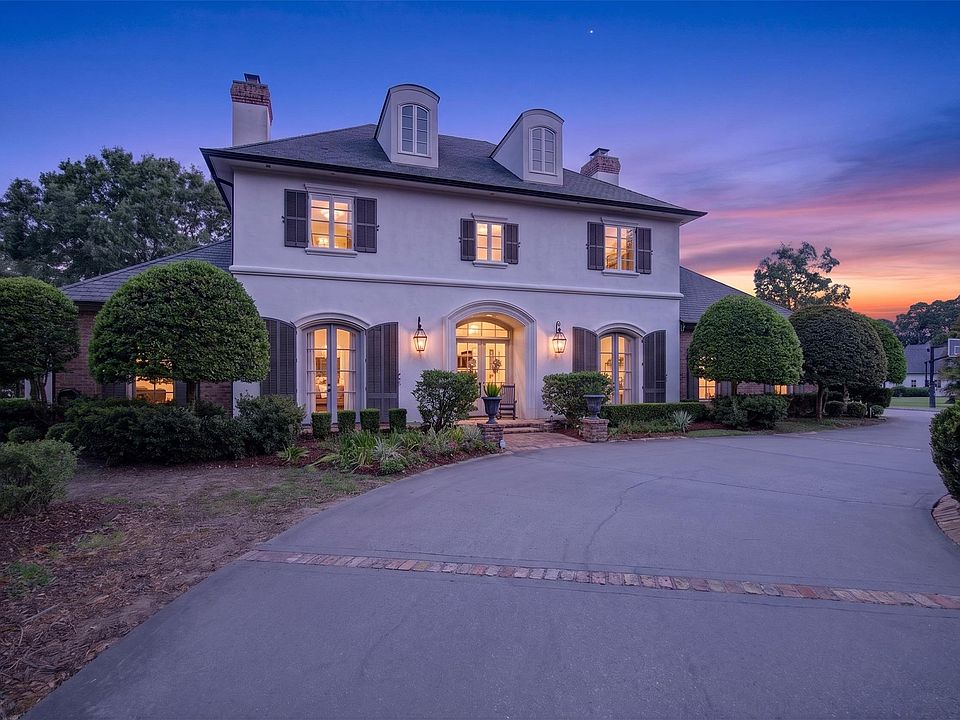 1st image of 1074 Waters Edge Cir