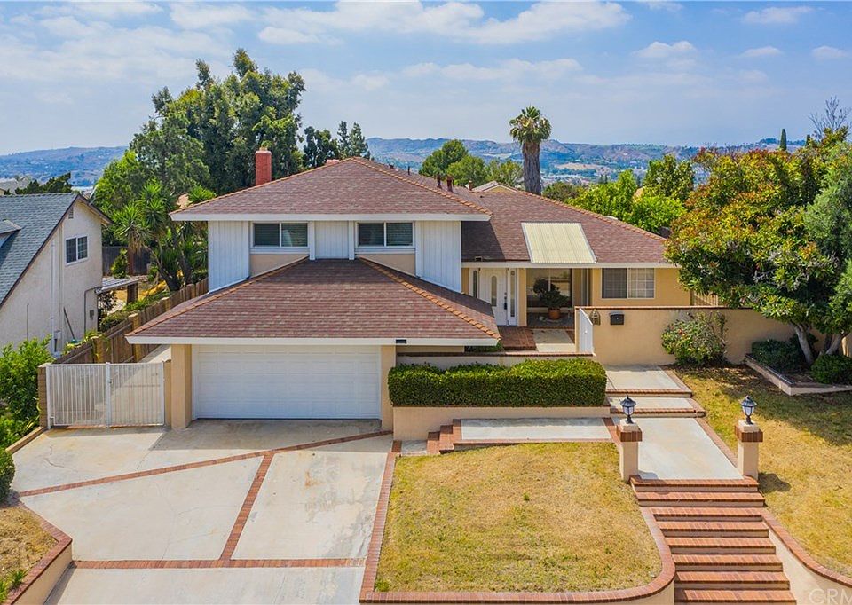 1st image of 1117 Twin Canyon Ln
