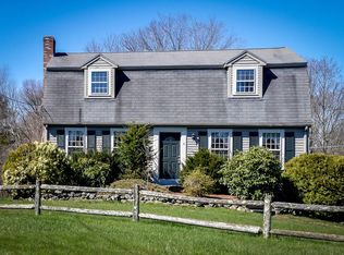4 Metcalf Ln, Medway, MA 02053