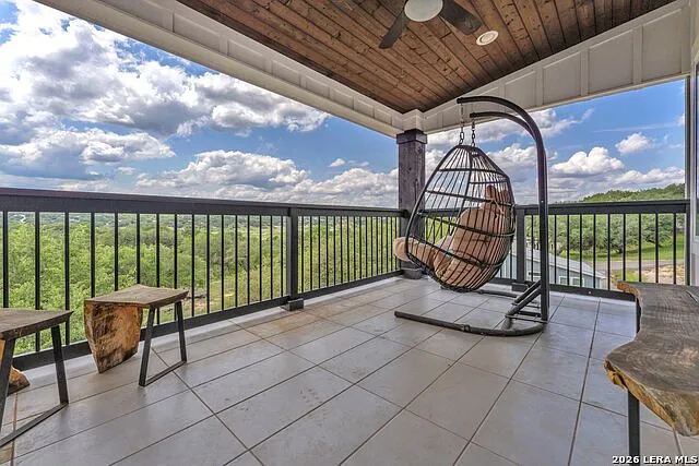 2488 Waterfront Park Dr — Photo 46