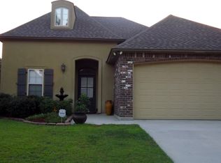 5454 Hidden Ridge Ln, Baton Rouge, LA 70816