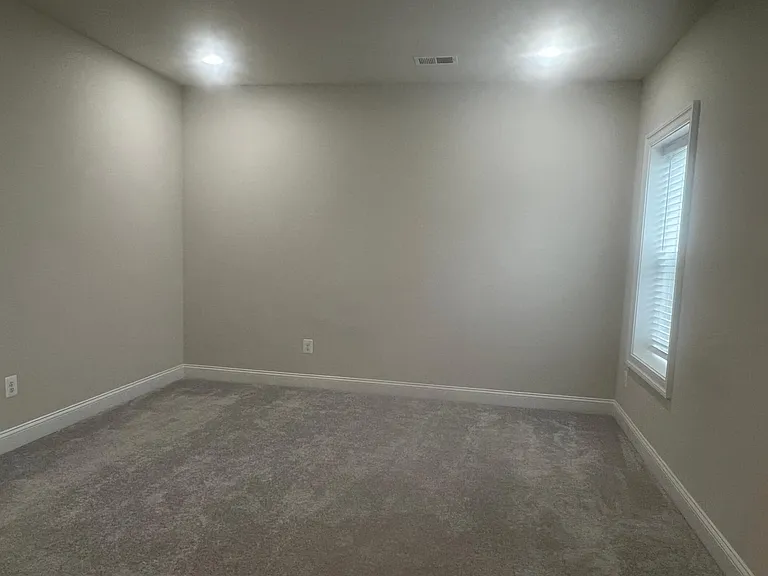 Bed room