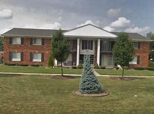 23321 Kelly Rd APT 2, Eastpointe, MI 48021