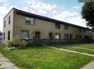 708 Spangler St NE, Canton, OH 44714