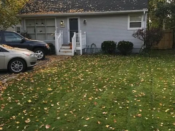 1224 Burcham Dr, East Lansing, MI 48823