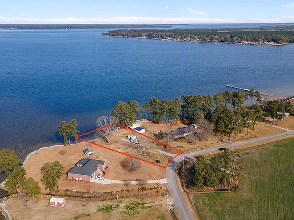 3rd image of 964 Murphy Farm Road