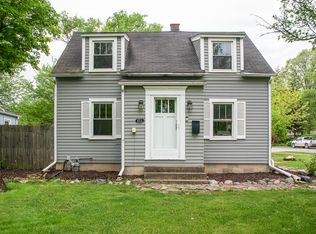 611 N Cedar Rd, New Lenox, IL 60451