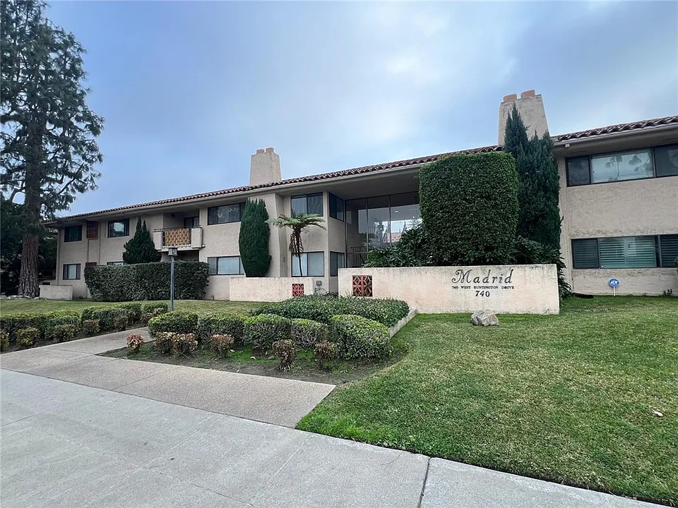 740 W Huntington Dr #K