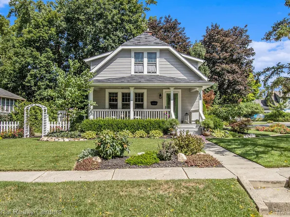 125 Franklin St, Milford, MI 48381