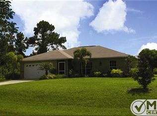 1022 Alaska Ave, Lehigh Acres, FL 33971