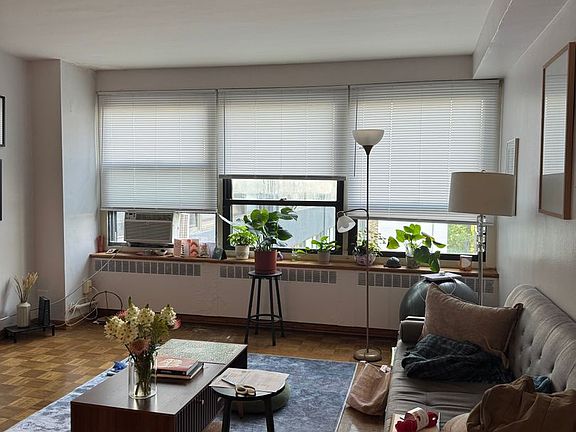 5th image of 4180 N Marine Dr #418-0508