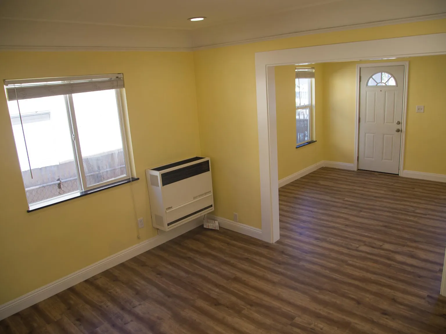2054 City View Ave — Photo 2