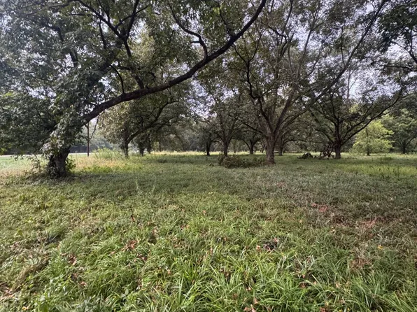 2 Highway 65 S, Tallulah, LA 71282