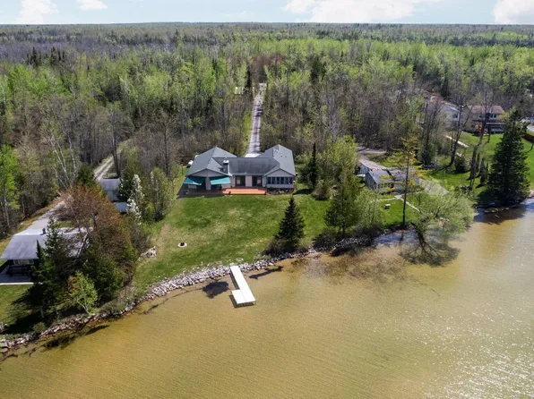 18452 Warren Creek Hwy, Presque Isle, MI 49777