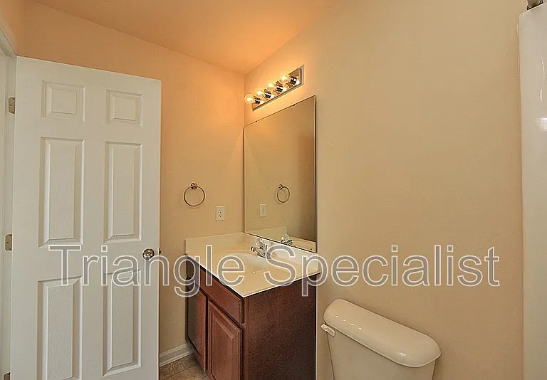 9811 Cicero Dr — Photo 16