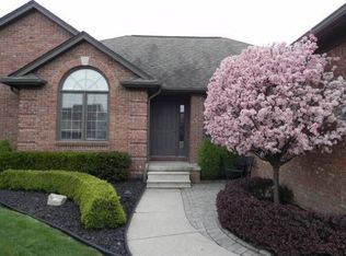 19084 Evergreen Ct, Macomb, MI 48042